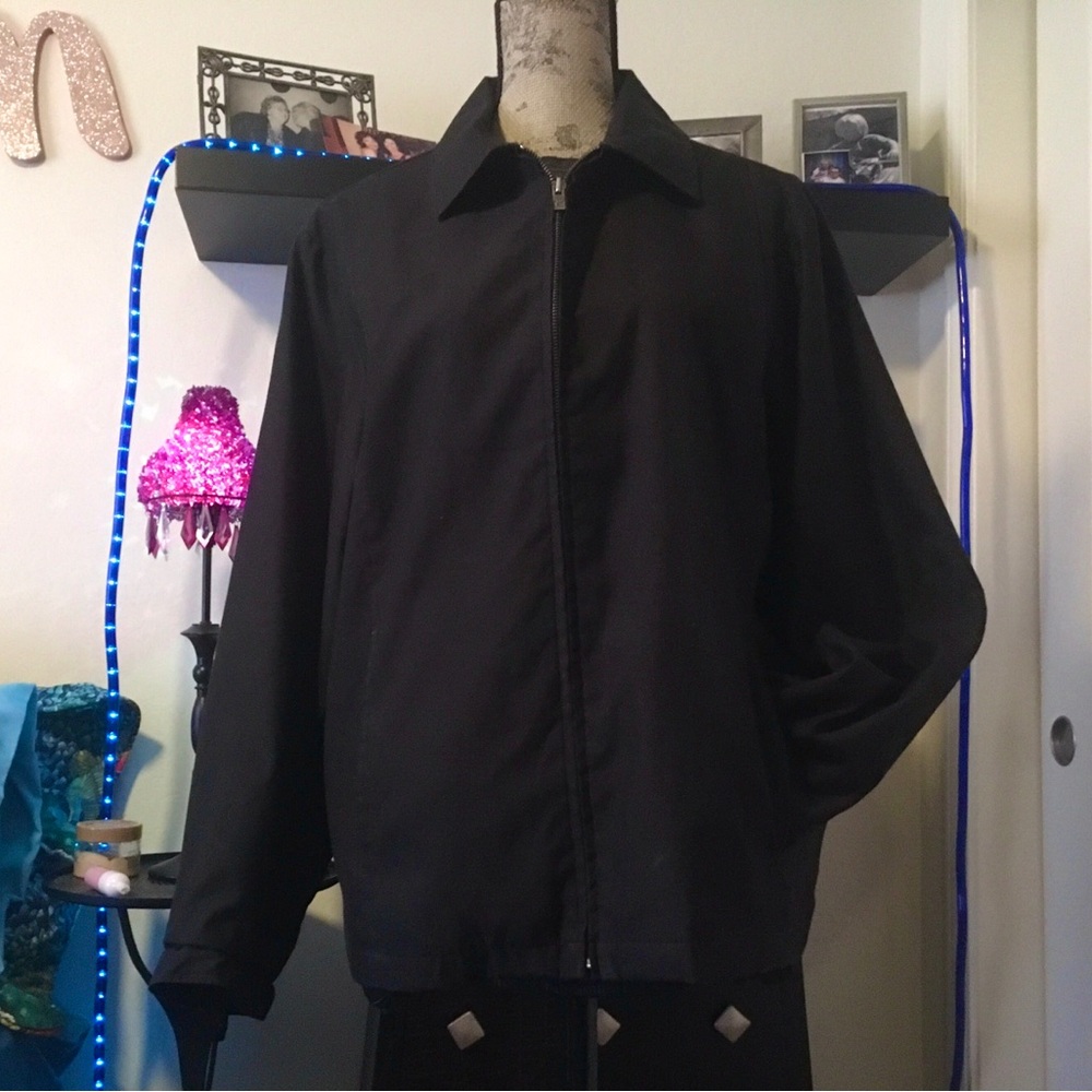 Classic Black women’s Surf Jacket vintage by RUSTY three pockets button sleeves